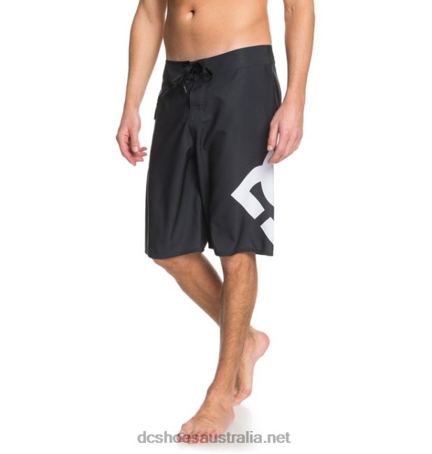 Men's Lanai 22 BoardshortsDC Shoes Black T40LZ82