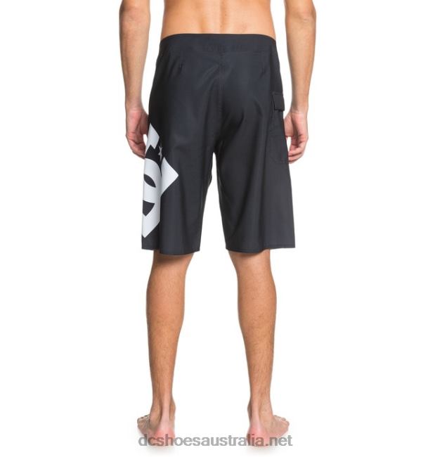 Men's Lanai 22 BoardshortsDC Shoes Black T40LZ82