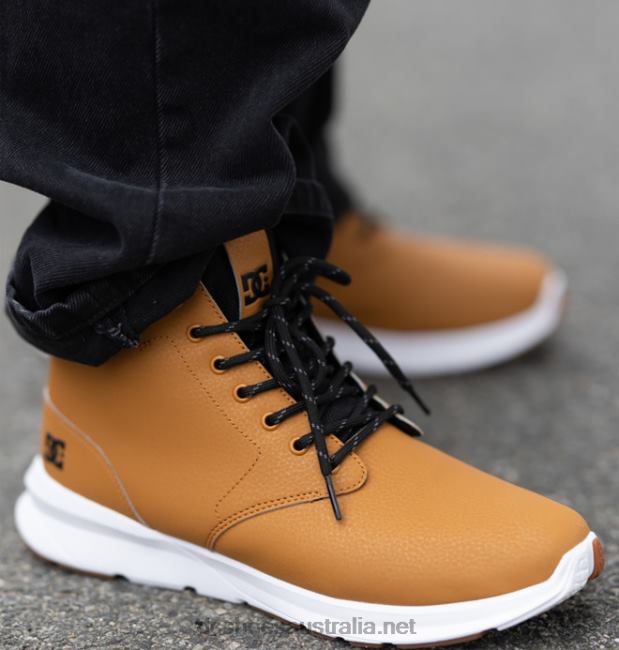 Men's Mason 2 Water Resistant ShoesDC Shoes Wheat/Black T40LZ162